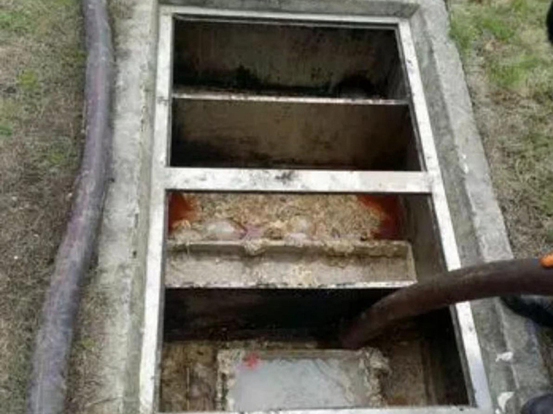 泸水隔油池清理